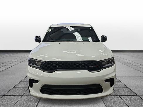 Used 2024 Dodge Durango GT image 2