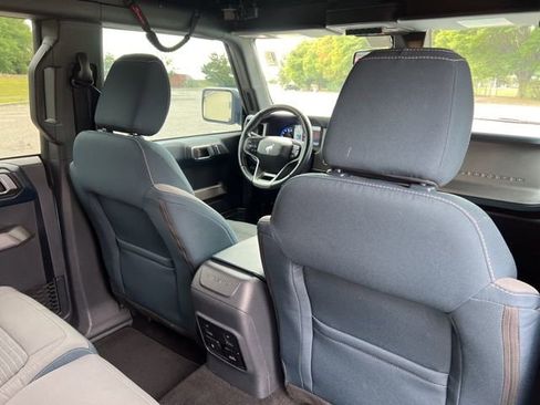 Used 2022 Ford Bronco Outer Banks image 34