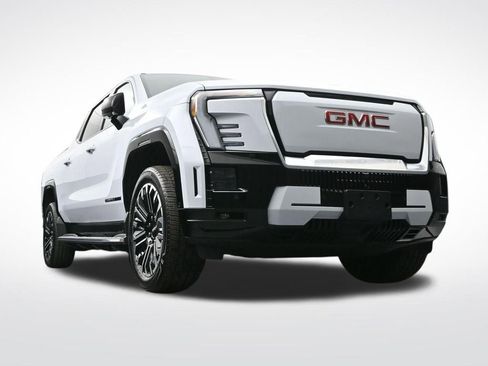 Used 2026 GMC Sierra EV Denali AWD/4WD image 29