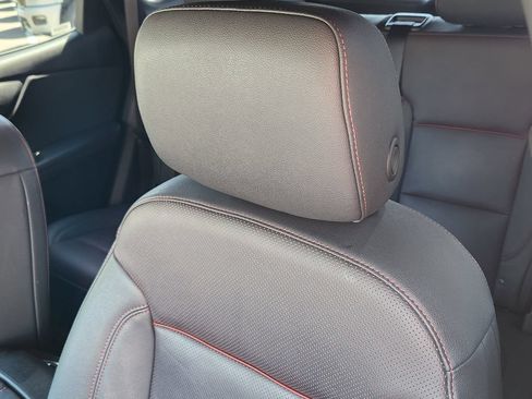 Used 2025 Chevrolet Blazer RS FWD image 16