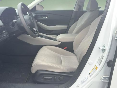 Used 2024 Honda Accord EX image 10