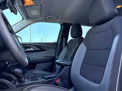 Used 2023 Chevrolet TrailBlazer LT image 14