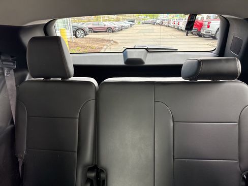 Used 2019 Chevrolet Traverse LT w/ LT Premium Package AWD/4WD image 18