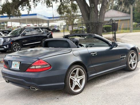 Used 2011 Mercedes-Benz SL 550 image 15