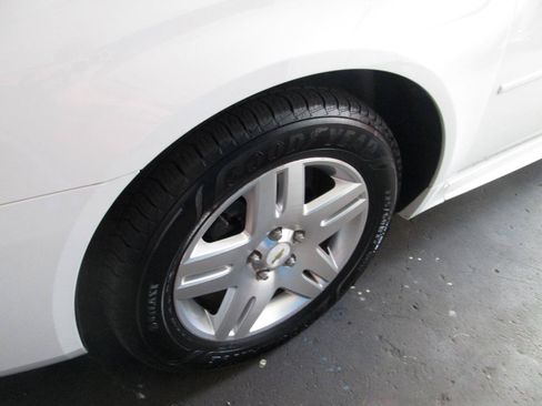 Used 2012 Chevrolet Impala LT w/ LT Sunroof Package FWD image 37