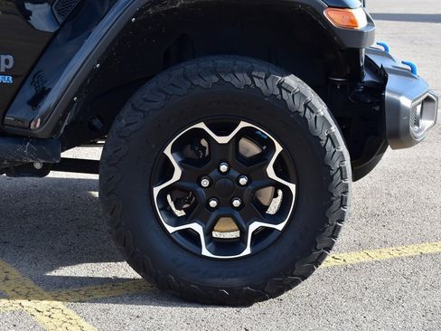 Used 2021 Jeep Wrangler Unlimited Rubicon 4xe w/ Cold Weather Group image 4