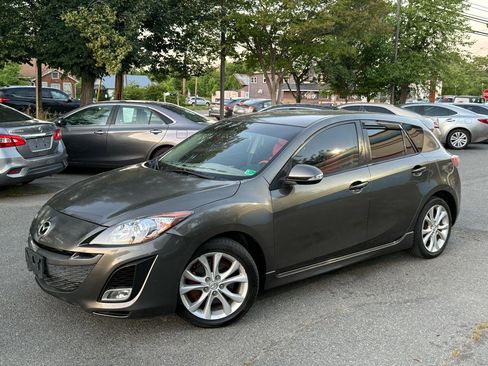 Used 2010 MAZDA MAZDA3 s Sport FWD image 3