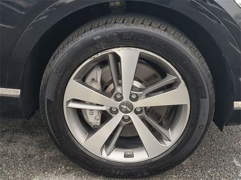 Used 2023 Genesis GV80 2.5T w/ Prestige 20" Package image 10