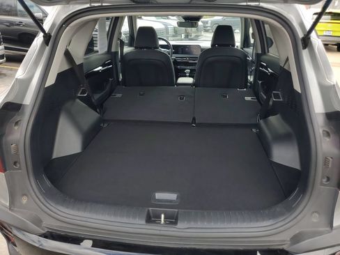 Used 2025 Kia Seltos S FWD image 27