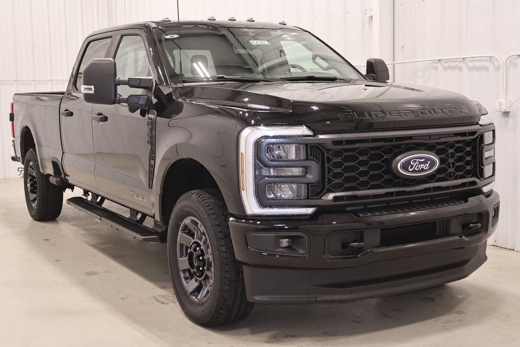 New 2026 Ford F350 XL w/ STX Appearance Package AWD/4WD image 3