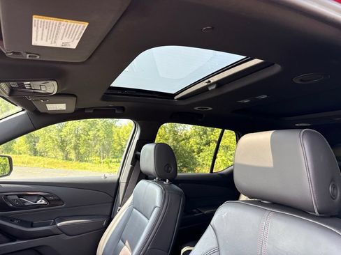 Used 2023 Chevrolet Traverse RS w/ LPO, Floor Liner Package AWD/4WD image 11