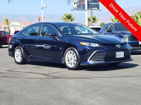 Used 2021 Toyota Camry LE FWD image 36
