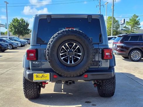 Used 2026 Jeep Wrangler Unlimited Rubicon AWD/4WD image 22
