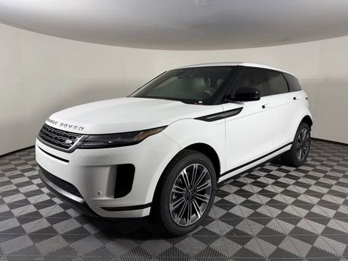 Used 2026 Land Rover Range Rover Evoque S image 3