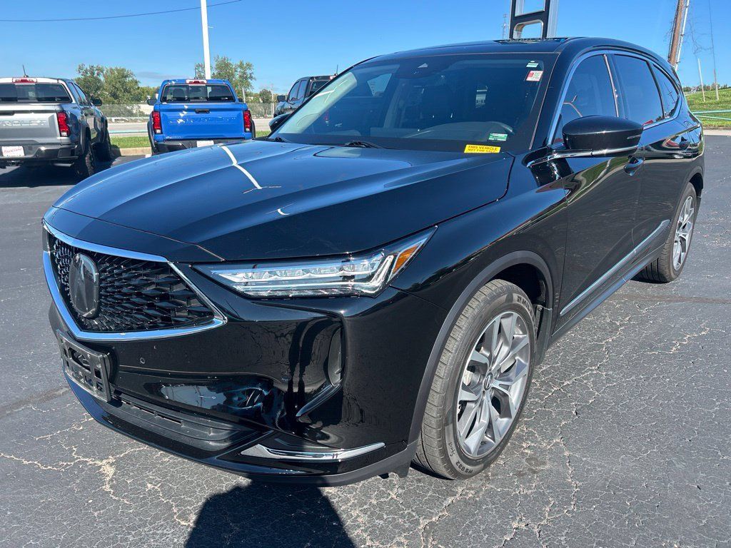 Used 2023 Acura MDX w/ Technology Package AWD/4WD image 9