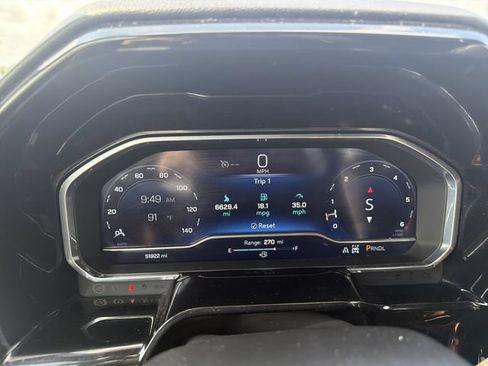 Used 2025 Chevrolet Silverado 1500 LT AWD/4WD image 28