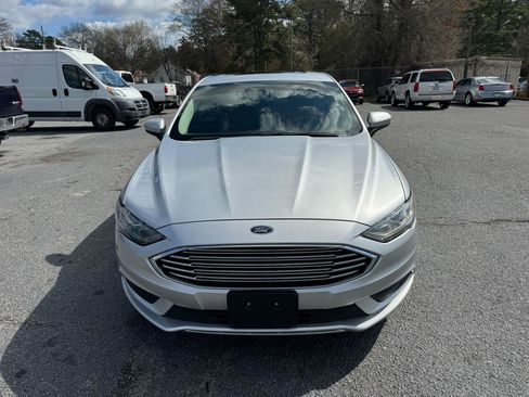 Used 2018 Ford Fusion SE w/ Fusion SE Technology Package image 7