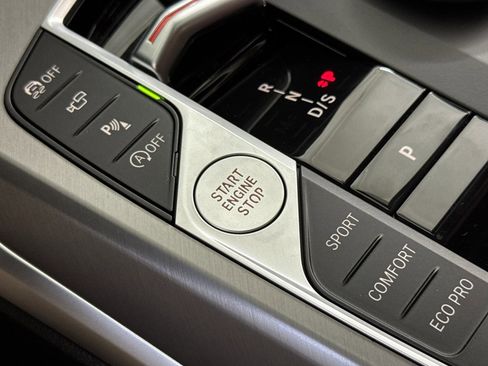 New 2026 BMW 330i Sedan w/ M Sport Package image 28