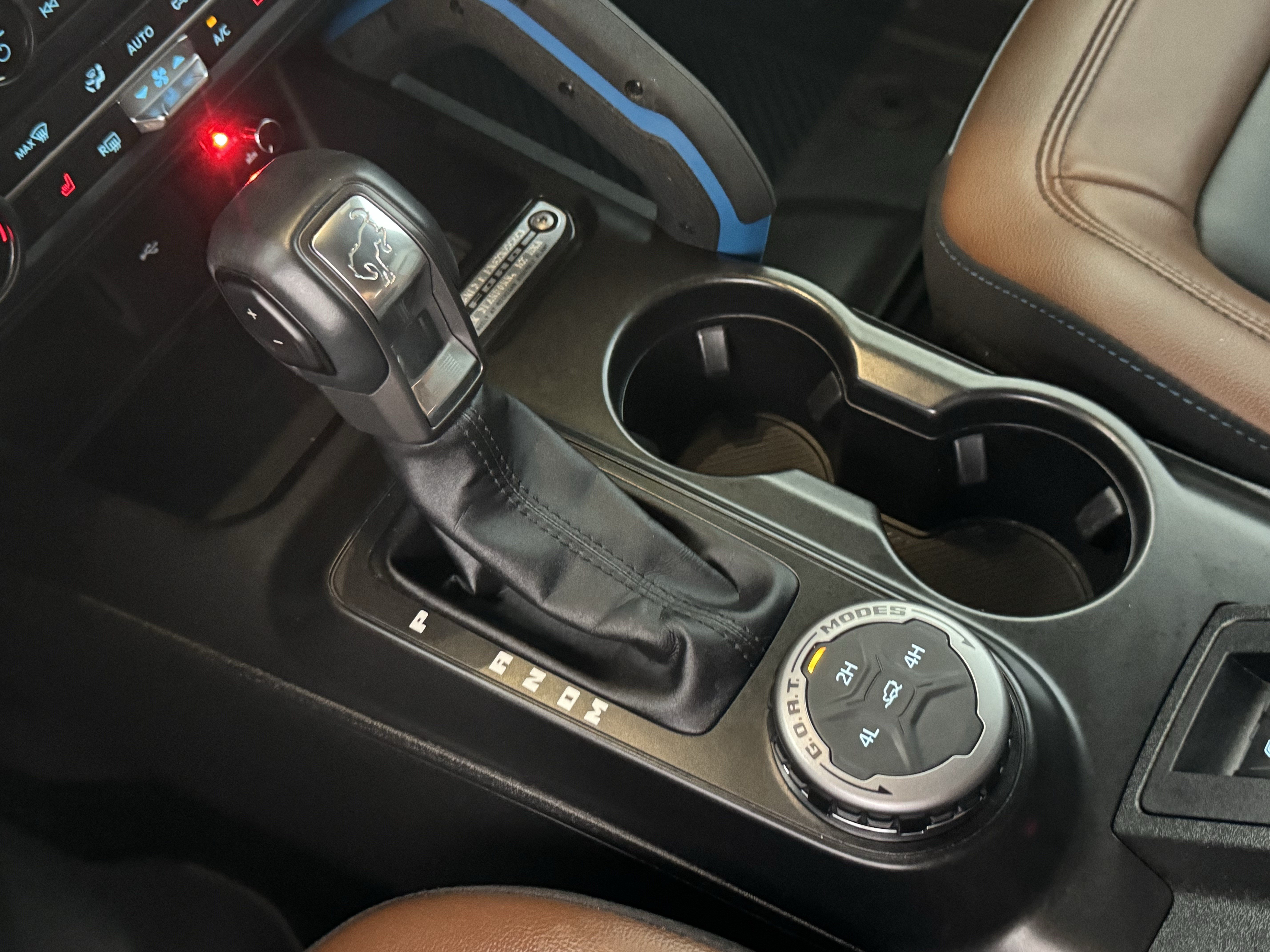Used 2022 Ford Bronco Outer Banks AWD/4WD image 18