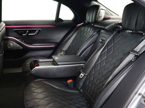 Used 2024 Mercedes-Benz S 580 4MATIC Sedan image 20