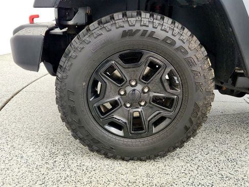 Used 2017 Jeep Wrangler Unlimited Sport AWD/4WD image 9