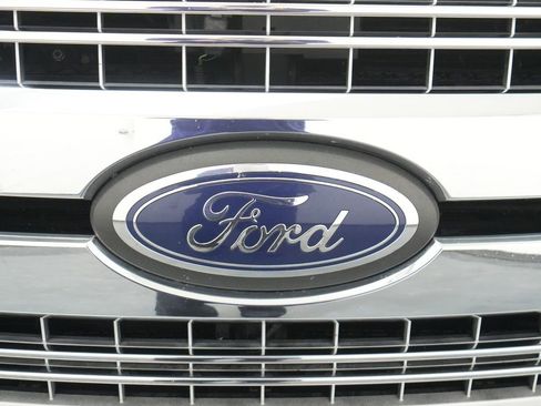 Used 2018 Ford F150 Lariat AWD/4WD image 11