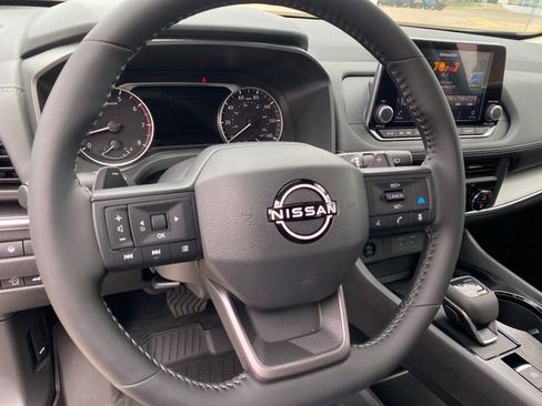 New 2026 Nissan Rogue SV AWD/4WD image 13