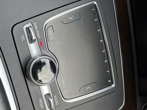 Used 2018 Audi Q5 2.0T Premium image 23