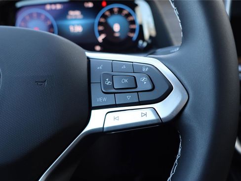 New 2026 Volkswagen Atlas SE image 15