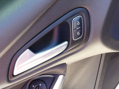 Used 2018 Ford Focus ST FWD image 11