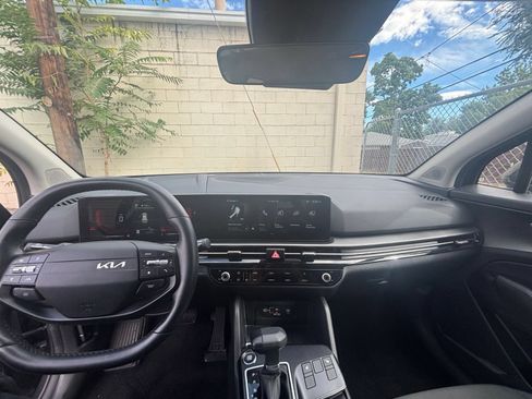 Used 2026 Kia Sportage LX AWD/4WD image 43