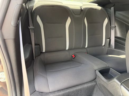 Used 2017 Chevrolet Camaro LT RWD image 12