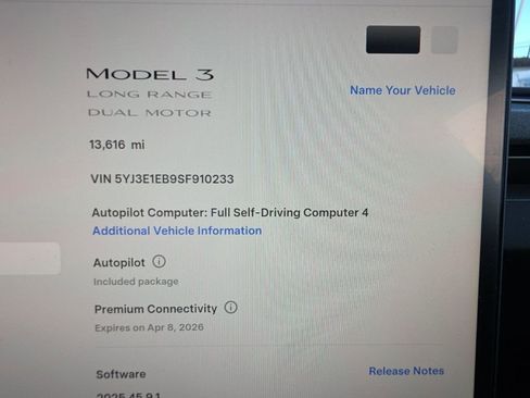 Used 2025 Tesla Model 3 Long Range image 26