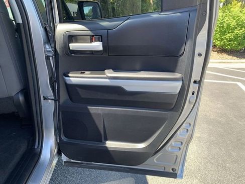Used 2021 Toyota Tundra SR5 AWD/4WD image 11