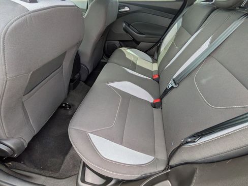 Used 2017 Ford Focus ST FWD image 18