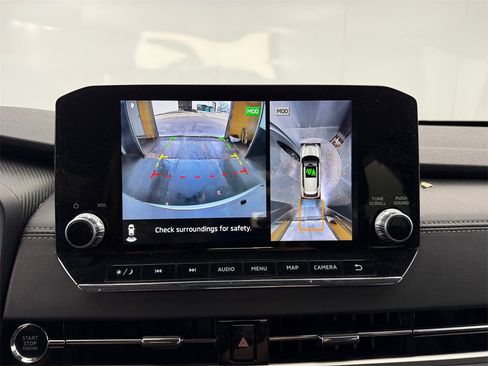 Used 2024 Mitsubishi Outlander SEL image 18