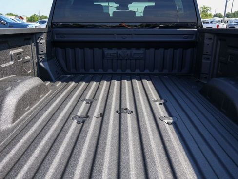 New 2026 GMC Sierra 2500 SLE AWD/4WD image 6
