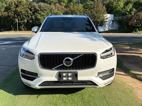 Used 2017 Volvo XC90 T6 Momentum AWD/4WD image 1