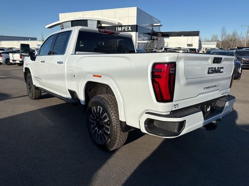 New 2026 GMC Sierra 2500 Denali Ultimate image 3