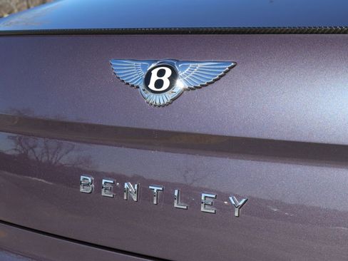 Used 2023 Bentley Flying Spur Azure AWD/4WD image 8