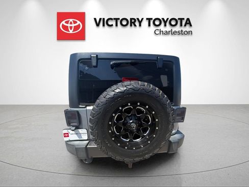 Used 2016 Jeep Wrangler Unlimited Sport AWD/4WD image 4