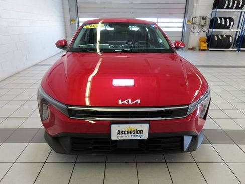 Used 2025 Kia K4 LXS image 17