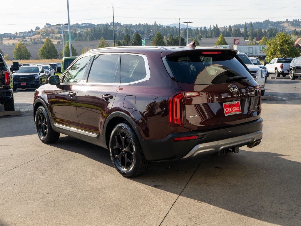 Used 2020 Kia Telluride EX AWD/4WD image 5
