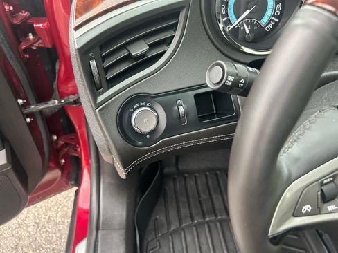 Used 2010 Buick LaCrosse CXL w/ Luxury Package image 13