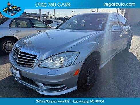 Used 2010 Mercedes-Benz S 550 w/ Sport Pkg image 1