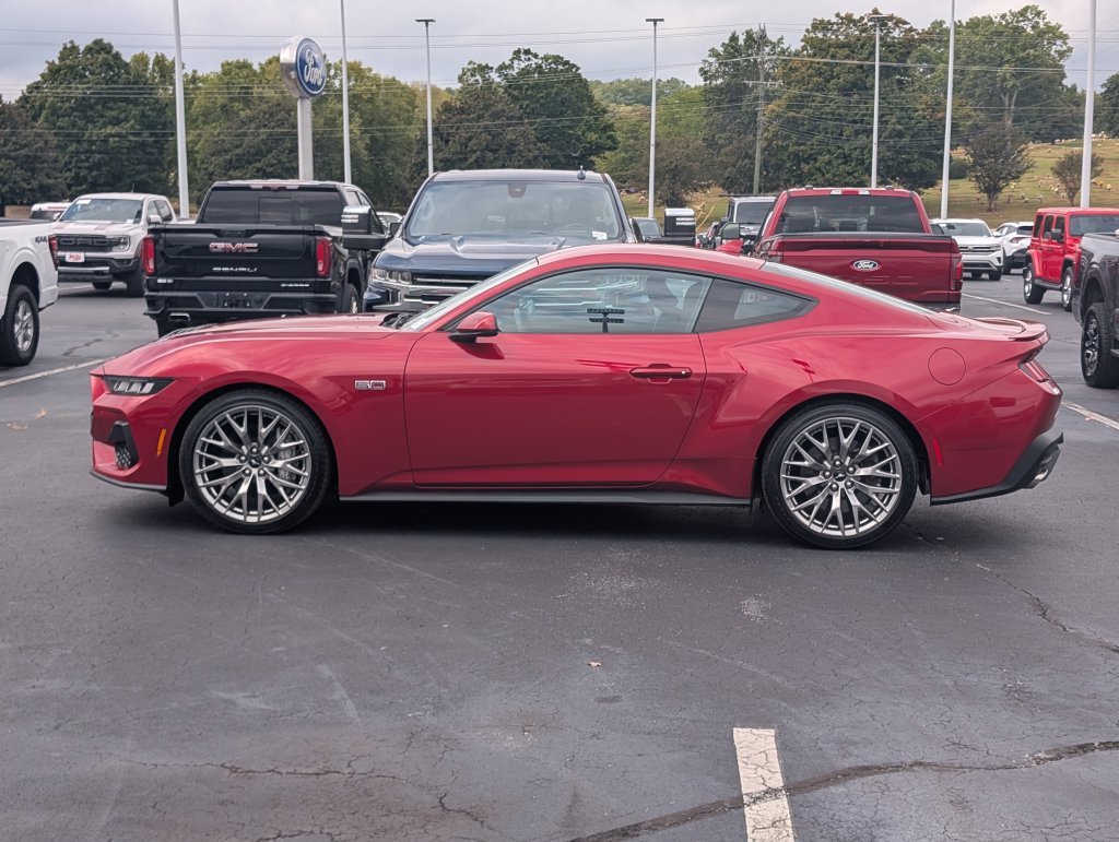 Certified 2024 Ford Mustang GT Premium RWD image 5