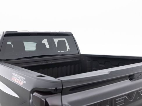 Used 2022 Chevrolet Silverado 1500 LT Trail Boss image 43