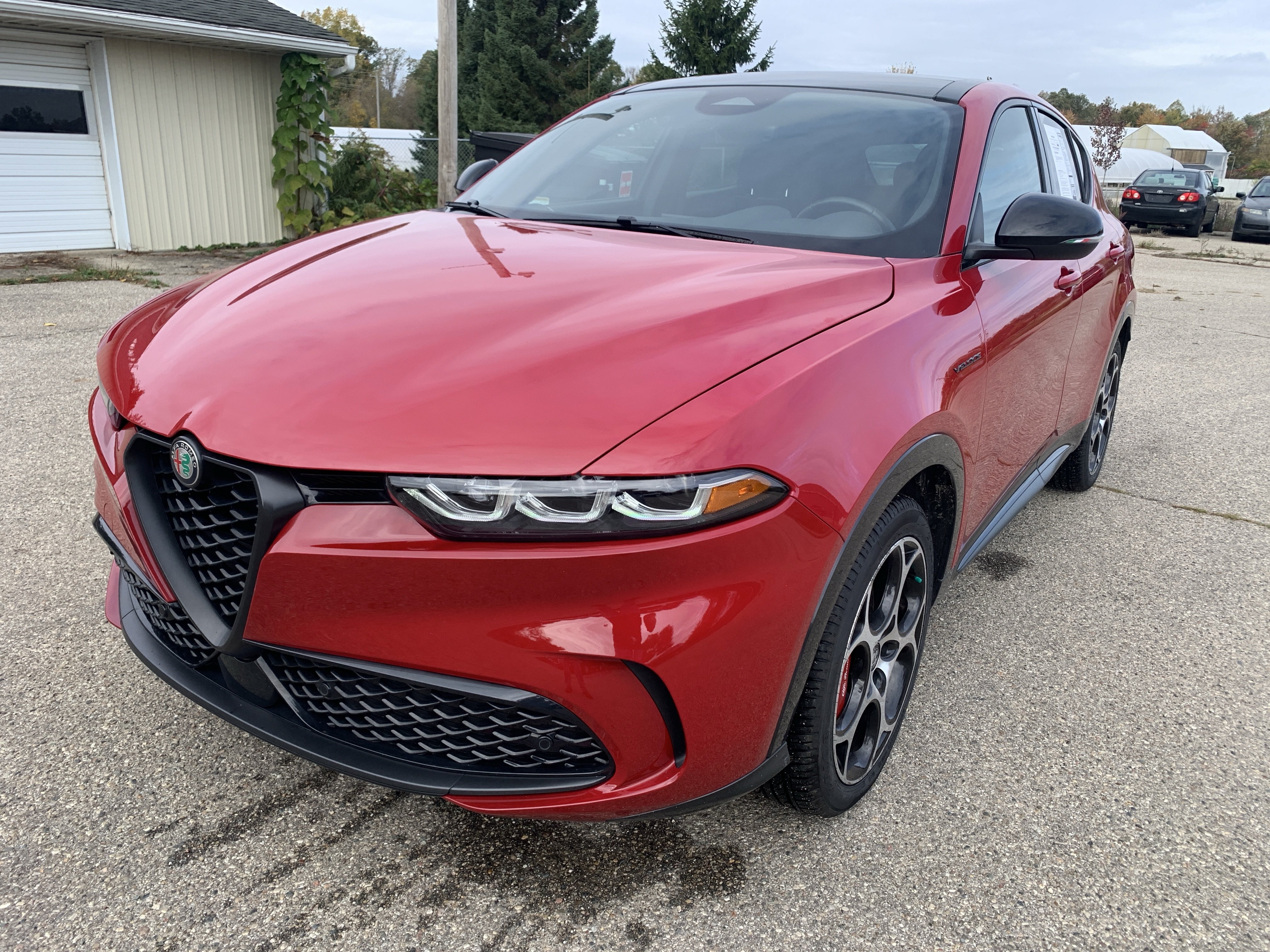 Used 2024 Alfa Romeo Tonale Veloce AWD/4WD image 12