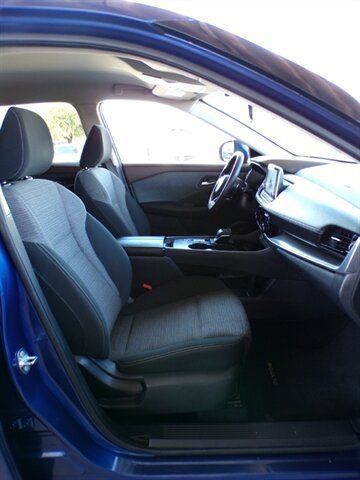 Used 2021 Nissan Rogue SV FWD image 29