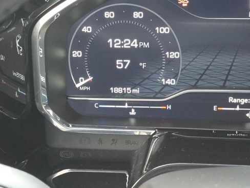 Used 2023 GMC Sierra 1500 Elevation w/ LPO, Elevation Black Package image 40